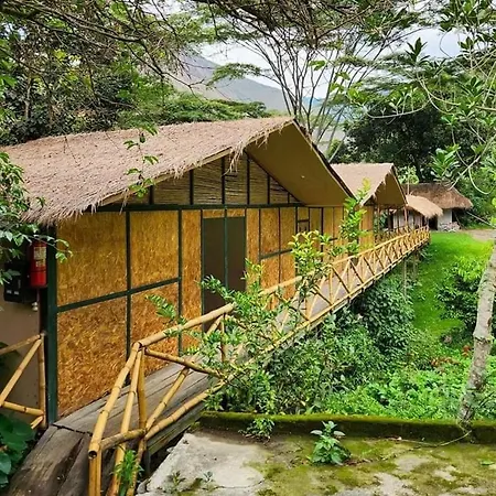 Araplay Lodge