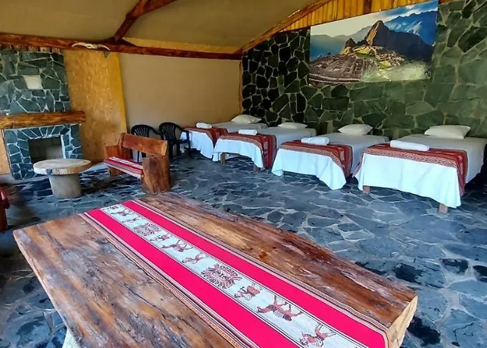 Araplay 3* Santa Teresa (Cusco)
